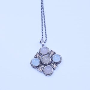 COLGANTE DE PLATA CON PIEDRA LUNA Y CIRCONITAS VAPOUR