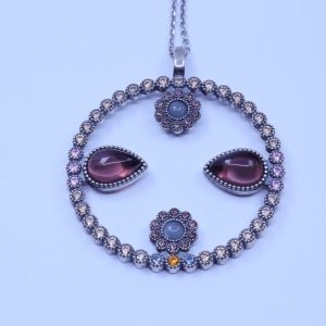COLGANTE DE PLATA CON PIEDRA LUNA Y CIRCONITAS VAPOUR